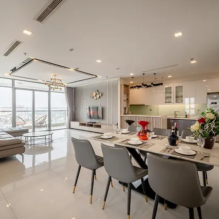 Landmark Luxury Apartment 1234Pn